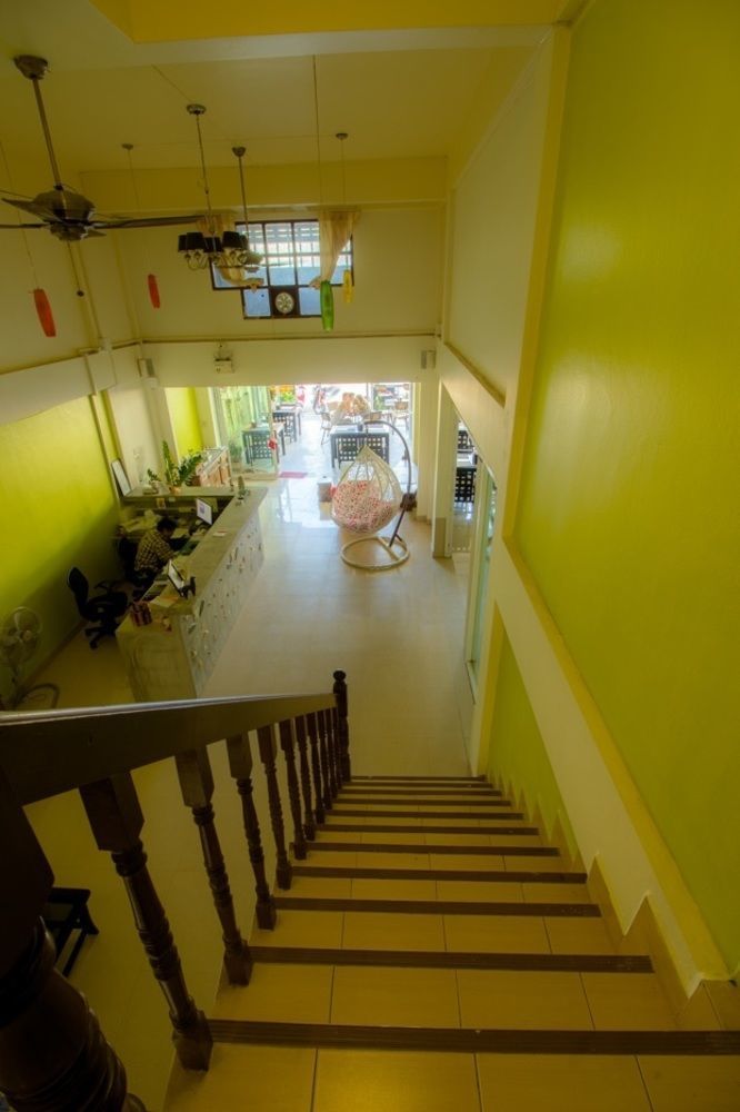 Hk Residence HHQ Extérieur photo